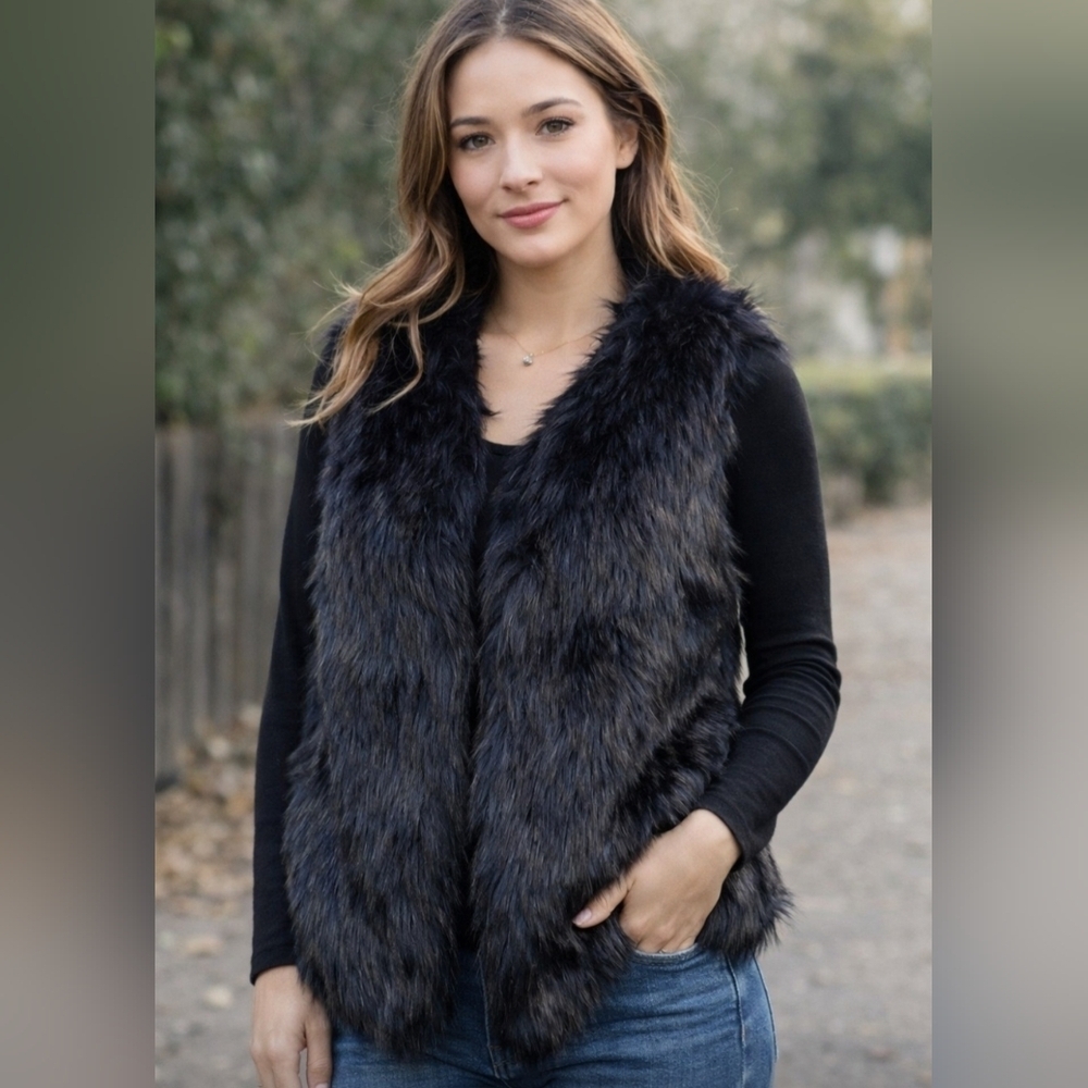 Say What? Womens Hook and Eye Closure Black Faux Fur Vest Women's Size XL New